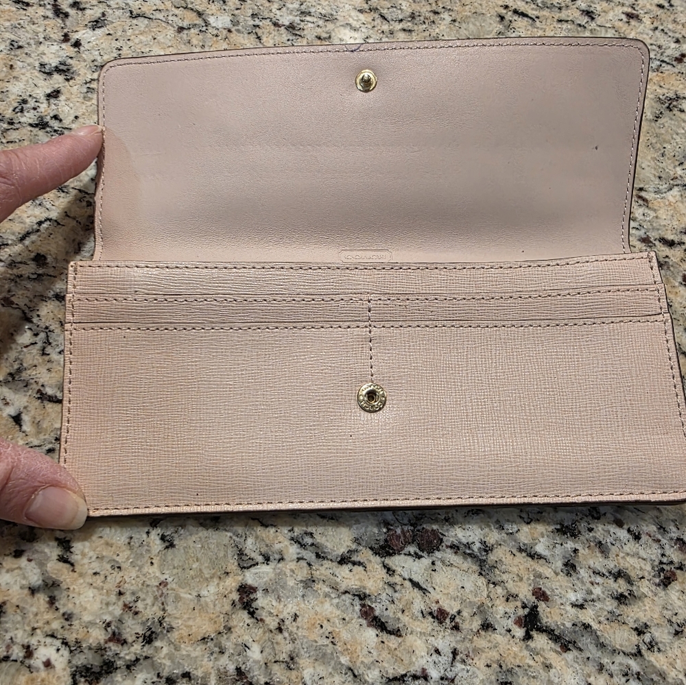 Coach Leather Wallet - Picture 8 of 9